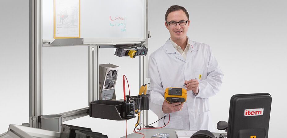 Workstation with ESD protection 